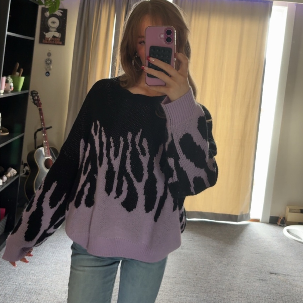 SHEIN Oversized Black and Purple Knit Crewneck